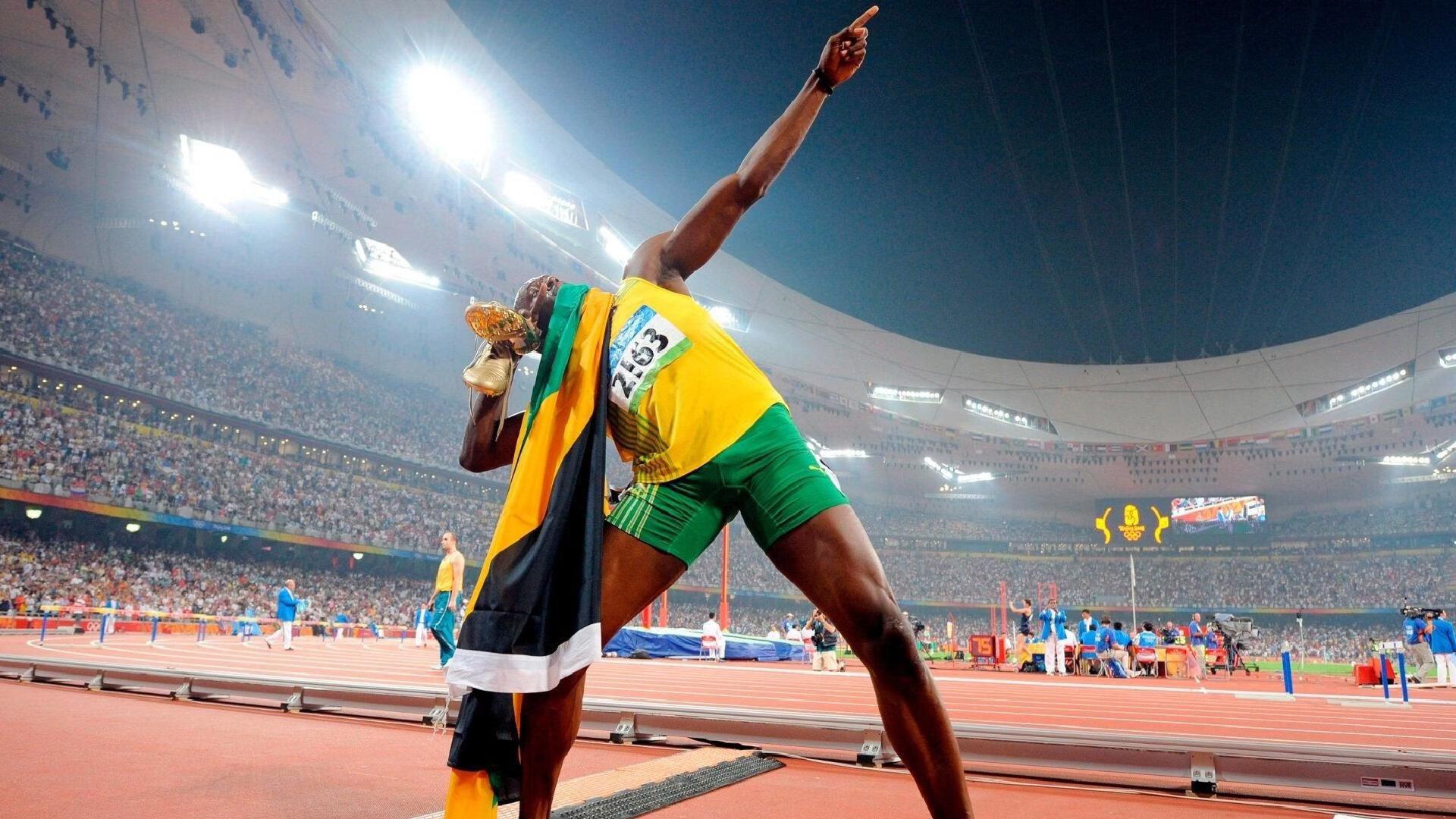 费迪南德盛赞新援拉门斯，他正为曼联防线注入久违的可靠与信心