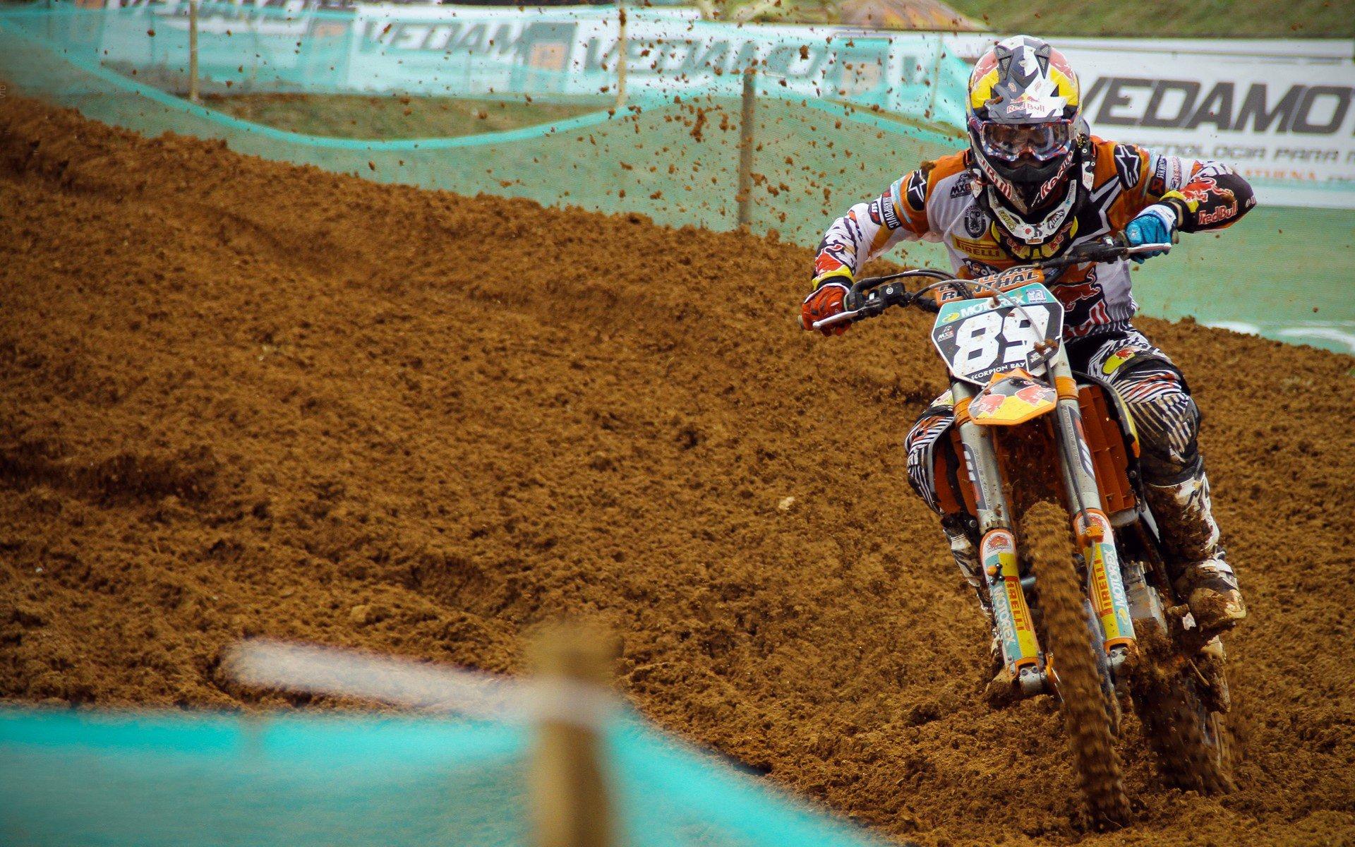 马德里竞技主场激战国际米兰,格列兹曼领衔,姆希塔良关键出战